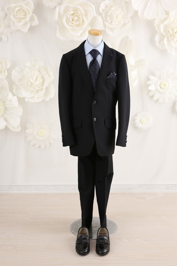 【結婚式パーティーお呼ばれ男の子フォーマル・男の子レンタル】日本製 11歳用 男の子タキシード/男の子 スーツ　J11-10（140cm）