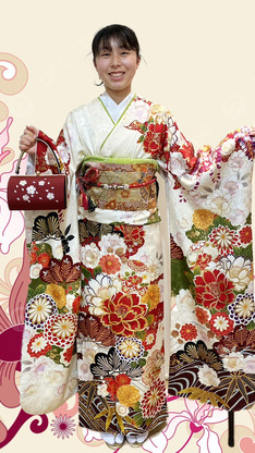 姫路市の成人式は、白地の振袖のイメージ