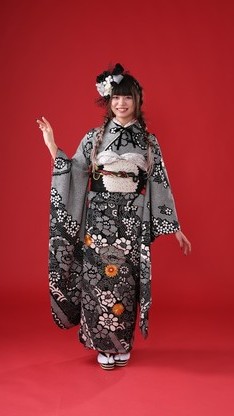姫路市の成人式は、絞りの振袖のイメージ