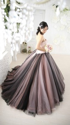 姫路市の卒業式は、持ち込み振袖で。ドレス撮影のイメージ