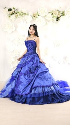 姫路市の成人式は、coffretブランドの振袖のイメージ