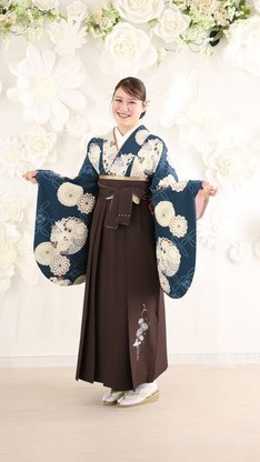 姫路市の卒業式は、Kansaiブランドの振袖のイメージ