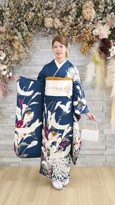 姫路市の成人式は、MaMinette Purete×香音ブランドの振袖のイメージ