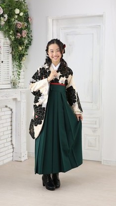 姫路市小学校卒業式は、JAPANSTYLEブランド卒業式袴用着物のイメージ