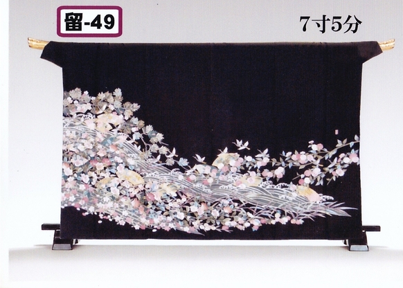 【留袖レンタル 着物レンタル 前面総刺繍　加賀調流水に花 】黒留袖-49　