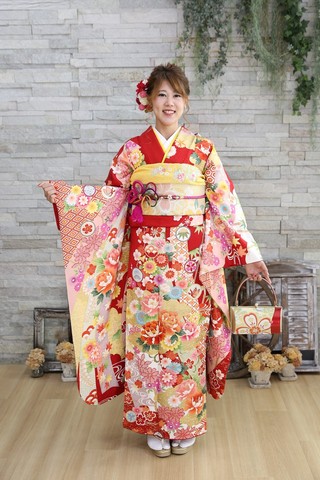 振袖-335 金箔 金彩 牡丹 | 姫路の成人式振袖 袴レンタルと前