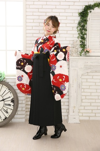 Japanstyle 中村里砂ブランド卒業式袴レンタル Japanstyle 中村里砂ブランド卒業式袴用着物 374 袴 黒 姫路の振袖 袴 ドレス レンタルは山陽百貨店4f貸衣装マリリンハウス Japanstyle 中村里砂ブランド卒業式袴レンタル Japanstyle 中村里砂ブランド卒業式袴用着物 374 袴 黒 姫路の振袖 袴 ドレス レンタルは山陽百貨店4f貸衣装マリリンハウス