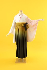 【卒業式袴レンタル】卒業式袴用着物-140 /袴-73