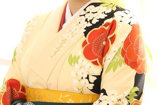 山本彩ブランド卒業式袴レンタル】山本彩ブランド卒業式袴用着物