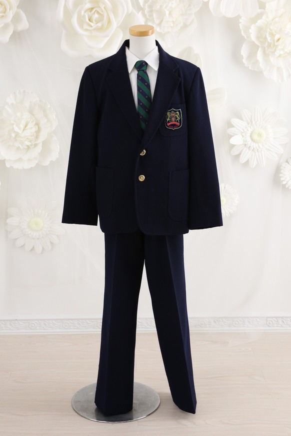 【結婚式パーティーお呼ばれ男の子フォーマル・男の子レンタル】日本製 12歳用 男の子スーツ　J12-1（140㎝）