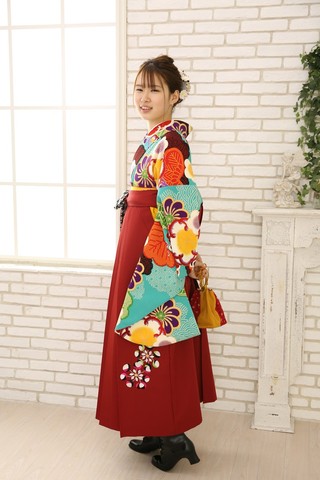 Japanstyle 中村里砂ブランド卒業式袴レンタル Japanstyle 中村里砂ブランド卒業式袴用着物 378 袴 252 姫路の振袖 袴 ドレス レンタルは山陽百貨店4f貸衣装マリリンハウス