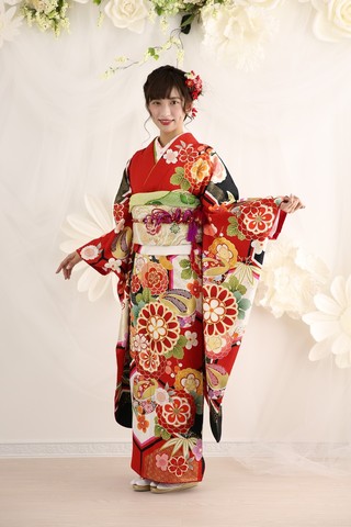 振袖-384 京友禅競技会優秀賞受賞柄 金彩 金駒刺繍 | 姫路の振袖 袴 
