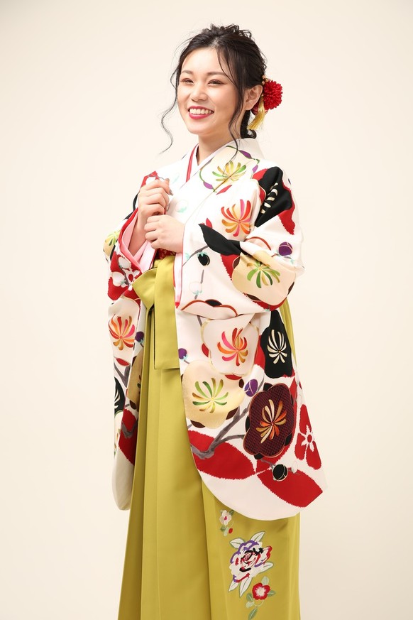 【卒業式袴】卒業式袴用着物415【玉城ティナ×紅一点】/袴265