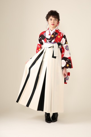 Japan Style 中村里砂ブランド卒業式袴レンタル Japan Style 中村里砂ブランド卒業式袴用着物 374 袴 287 Modernantenna 姫路の振袖 袴 ドレス レンタルは山陽百貨店4f貸衣装マリリンハウス