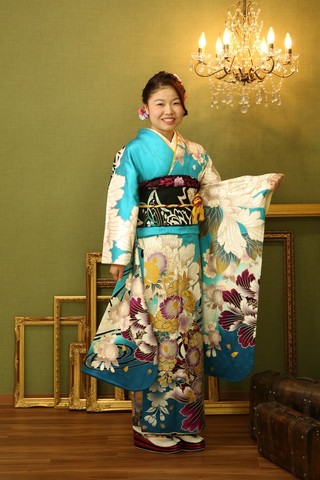 専用　ローラ　ROLA 振袖　豪華　青　美品　ラインストーン 振袖フルセット ローラ 成人式 青 ブルー 豪華 正絹 着物 卒業式