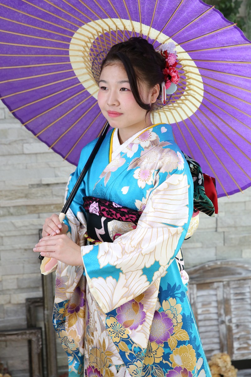 振袖 394 ローラ 姫路の振袖 袴 ドレス レンタルは山陽百貨店4f貸衣装マリリンハウス