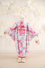 SEIKO MATSUDA | 姫路の振袖 袴 ドレス レンタルは山陽百貨店4F貸衣装 