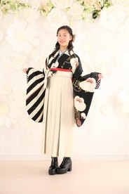 【JAPAN STYLE×中村里砂ブランド卒業式袴レンタル】JAPAN STYLE×中村里砂ブランド卒業式袴用着物-432/卒業式袴-287