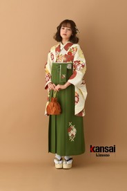 【カンサイ Kansai ブランド卒業式袴レンタル】Kansai ブランド卒業式袴用着物-476 / 袴-326