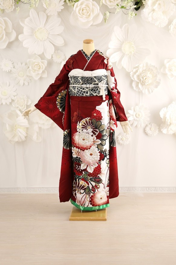 【振袖レンタル　成人式振袖　着物】振袖-699　【王林爛漫】