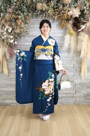 【振袖レンタル　成人式振袖　着物】振袖-560　【Vサンク×aoi】