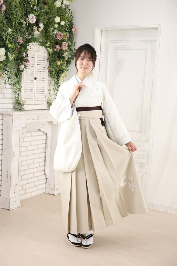 【JAPANSTYLE×中村里砂ブランド卒業式袴レンタル】JAPANSTYLE×中村里砂ブランド卒業式袴用着物-449/袴-307【JAPANSTYLE×中村里砂ブランド卒業式袴レンタル】JAPANSTYLE×中村里砂ブランド卒業式袴用着物-449/袴-307