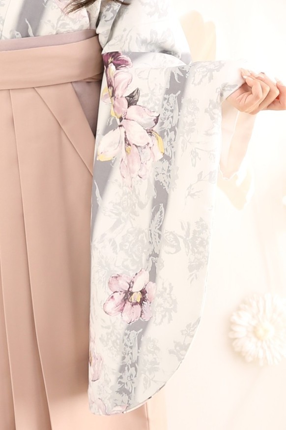 【SUGAR KEIブランド/MaMinetteブランド卒業式袴】SUGAR KEIブランド卒業式袴用着物-497 /袴-345