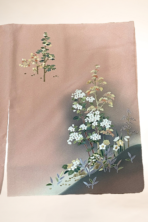 訪問着-26 蘇州刺繍 金彩